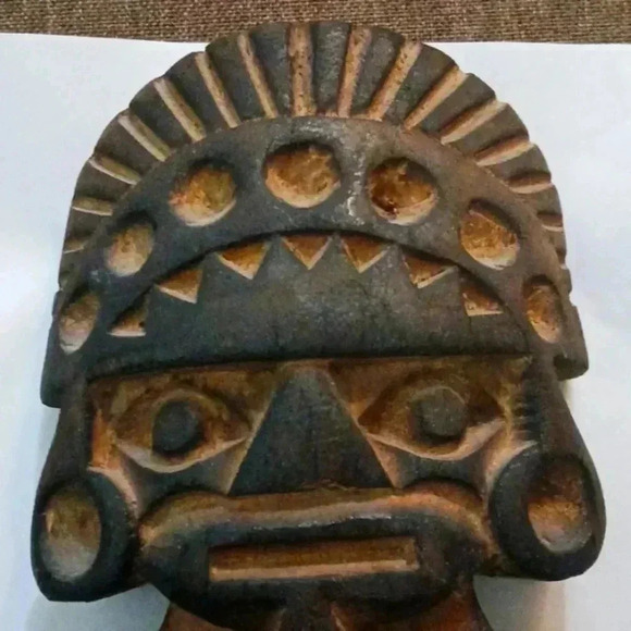 African tribal solid wood piece..artist unknown..original collectable choice - Picture 2 of 4
